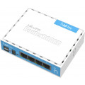 Маршрутизатор MikroTik hAP lite, белый