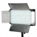 Осветитель Falcon Eyes LG 500 B/LED V-mount светодиодный Осветитель Falcon Eyes LG 500 B/LED V-mount светодиодный