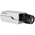 Уличная ip-видеокамера Hikvision DS-2CD4024F-A Уличная ip-видеокамера Hikvision DS-2CD4024F-A