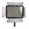 Светодиодный осветитель Yongnuo YN-600 L II LED 3200-5500K Светодиодный осветитель Yongnuo YN-600 L II LED 3200-5500K