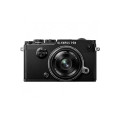 Фотоаппарат Olympus Pen F Kit 17mm f/1.8, черный и объектив ED 40-150mm f/4.0-5.6, черный Фотоаппарат Olympus Pen F Kit 17mm f/1.8, черный и объектив ED 40-150mm f/4.0-5.6, черный