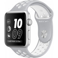 Умные часы Apple Watch Series 2 Nike+ (42мм), серебристые с серо-белым ремешком Умные часы Apple Watch Series 2 Nike+ (42мм), серебристые с серо-белым ремешком