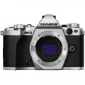 Фотоаппарат Olympus OM-D E-M5 II Body, серебро Фотоаппарат Olympus OM-D E-M5 II Body, серебро