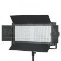 Осветитель Falcon Eyes LG 900/LED V-mount светодиодный уценка 8141 Осветитель Falcon Eyes LG 900/LED V-mount светодиодный уценка 8141